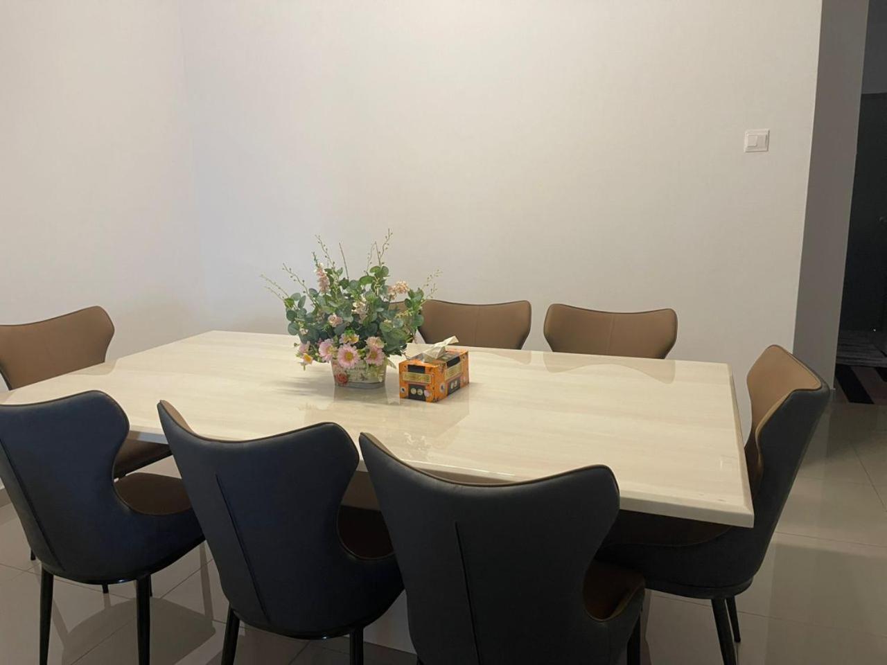 Homestay Idamanku Shah Alam Kültér fotó