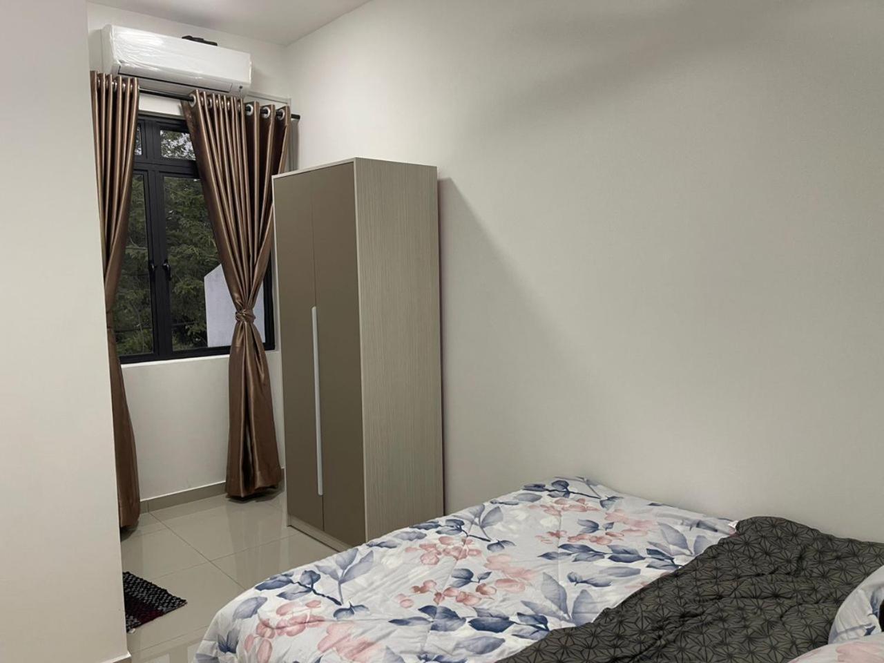 Homestay Idamanku Shah Alam Kültér fotó